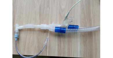 Prawidłowe umieszczenie nebulizatora w obwodzie oddechowym respiratora